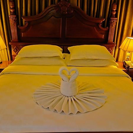 Union Square Hotel Rangun Zewnętrze zdjęcie